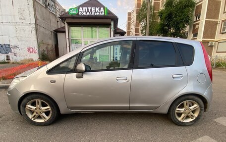 Mitsubishi Colt VI рестайлинг, 2003 год, 370 000 рублей, 5 фотография