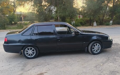 Daewoo Nexia I рестайлинг, 2010 год, 195 000 рублей, 3 фотография