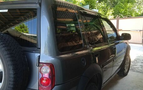 Land Rover Freelander II рестайлинг 2, 2005 год, 750 000 рублей, 7 фотография