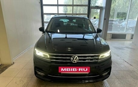 Volkswagen Tiguan II, 2019 год, 2 685 000 рублей, 2 фотография