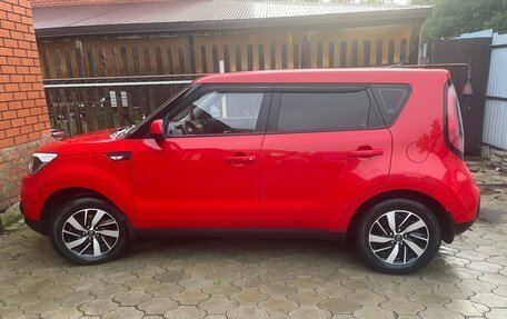 KIA Soul II рестайлинг, 2018 год, 1 700 000 рублей, 2 фотография
