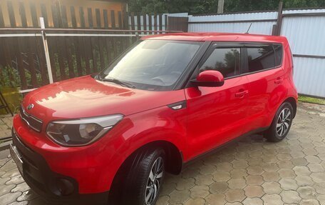 KIA Soul II рестайлинг, 2018 год, 1 700 000 рублей, 13 фотография