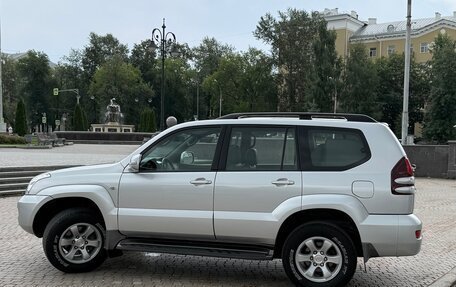 Toyota Land Cruiser Prado 120 рестайлинг, 2006 год, 1 800 000 рублей, 2 фотография