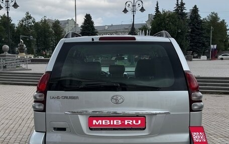 Toyota Land Cruiser Prado 120 рестайлинг, 2006 год, 1 800 000 рублей, 3 фотография