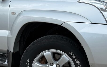 Toyota Land Cruiser Prado 120 рестайлинг, 2006 год, 1 800 000 рублей, 17 фотография