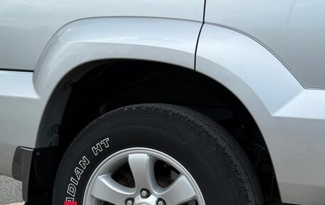Toyota Land Cruiser Prado 120 рестайлинг, 2006 год, 1 800 000 рублей, 19 фотография