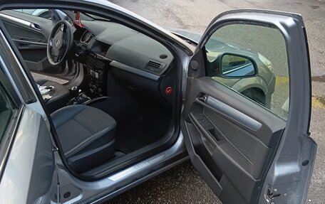Opel Astra H, 2009 год, 330 000 рублей, 11 фотография