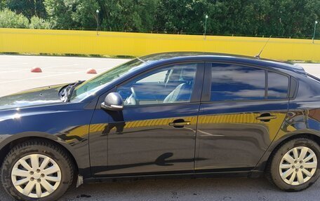 Chevrolet Cruze II, 2013 год, 650 000 рублей, 3 фотография