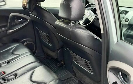 Toyota RAV4, 2008 год, 1 050 000 рублей, 9 фотография