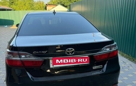 Toyota Camry, 2017 год, 2 750 000 рублей, 11 фотография