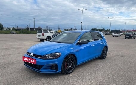 Volkswagen Golf GTI VII, 2019 год, 2 570 000 рублей, 6 фотография