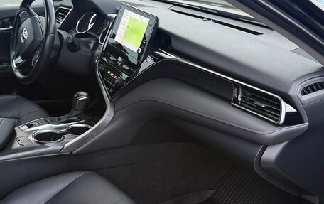 Toyota Camry, 2021 год, 3 500 000 рублей, 5 фотография
