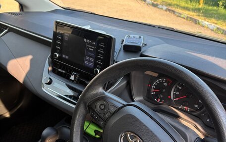 Toyota Corolla, 2022 год, 1 590 000 рублей, 10 фотография