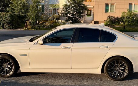 BMW 5 серия, 2014 год, 1 700 000 рублей, 3 фотография
