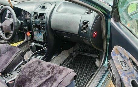 Mitsubishi Carisma I, 1998 год, 250 000 рублей, 8 фотография