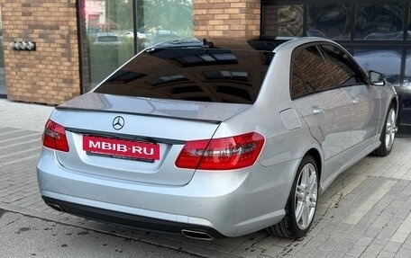 Mercedes-Benz E-Класс, 2011 год, 1 390 000 рублей, 6 фотография