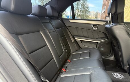 Mercedes-Benz E-Класс, 2011 год, 1 390 000 рублей, 11 фотография