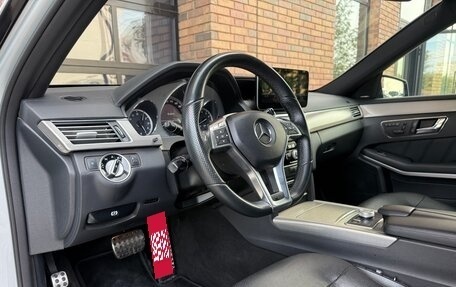 Mercedes-Benz E-Класс, 2011 год, 1 390 000 рублей, 14 фотография