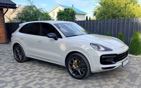 Porsche Cayenne III, 2020 год, 8 990 000 рублей, 2 фотография