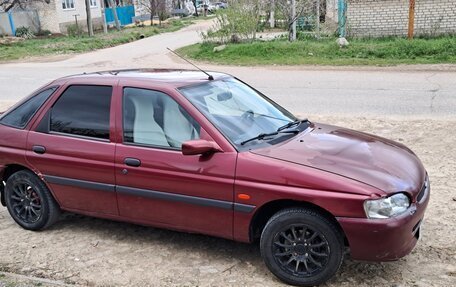 Ford Escort V, 1997 год, 160 000 рублей, 3 фотография
