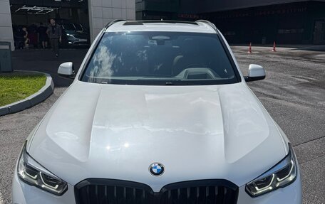 BMW X5, 2019 год, 6 300 000 рублей, 2 фотография