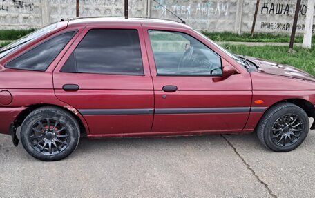 Ford Escort V, 1997 год, 160 000 рублей, 4 фотография