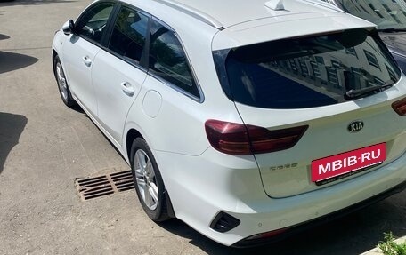 KIA cee'd III, 2019 год, 1 950 000 рублей, 2 фотография