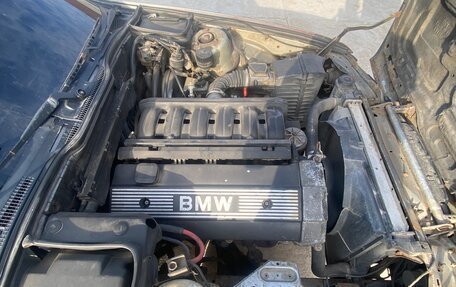 BMW 5 серия, 1989 год, 370 000 рублей, 4 фотография