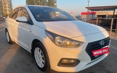 Hyundai Solaris II рестайлинг, 2018 год, 1 320 000 рублей, 7 фотография