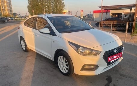 Hyundai Solaris II рестайлинг, 2018 год, 1 320 000 рублей, 6 фотография