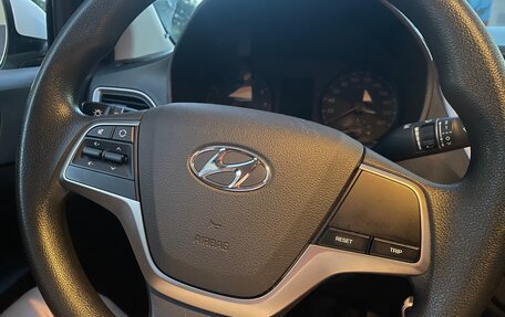Hyundai Solaris II рестайлинг, 2018 год, 1 320 000 рублей, 18 фотография