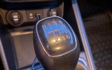 Hyundai Solaris II рестайлинг, 2018 год, 1 320 000 рублей, 19 фотография