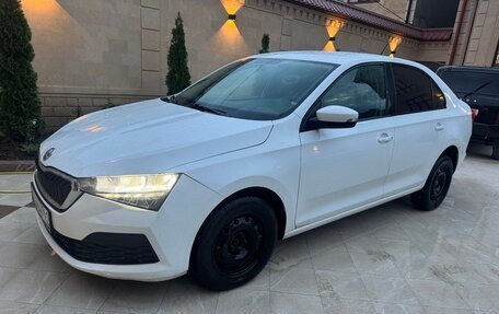 Skoda Rapid II, 2021 год, 990 000 рублей, 4 фотография