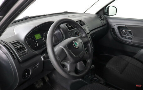 Skoda Fabia II, 2011 год, 650 000 рублей, 6 фотография