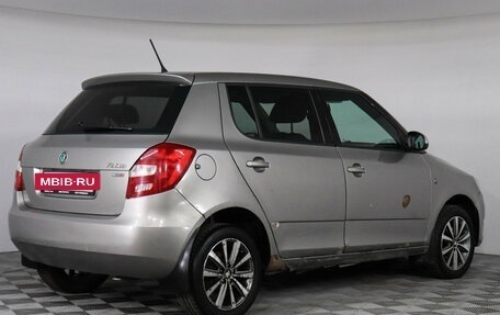 Skoda Fabia II, 2011 год, 650 000 рублей, 3 фотография