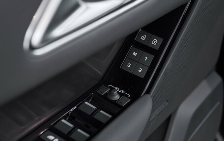 Land Rover Range Rover Velar I, 2026 год, 10 100 000 рублей, 30 фотография