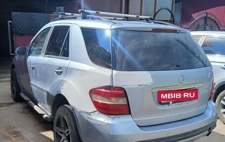 Mercedes-Benz M-Класс, 2005 год, 800 000 рублей, 3 фотография