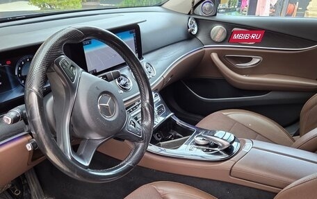 Mercedes-Benz E-Класс, 2016 год, 2 850 000 рублей, 6 фотография