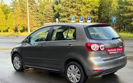 Volkswagen Golf Plus II, 2011 год, 700 000 рублей, 2 фотография