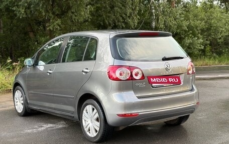 Volkswagen Golf Plus II, 2011 год, 700 000 рублей, 10 фотография