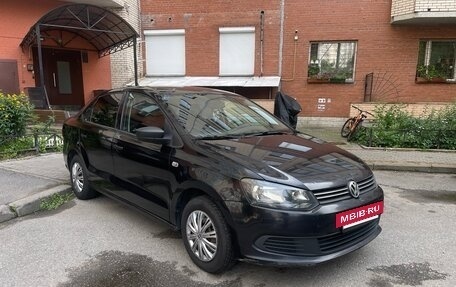 Volkswagen Polo VI (EU Market), 2012 год, 490 000 рублей, 2 фотография