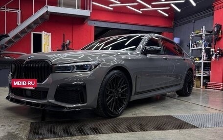 BMW 7 серия, 2020 год, 8 900 000 рублей, 4 фотография