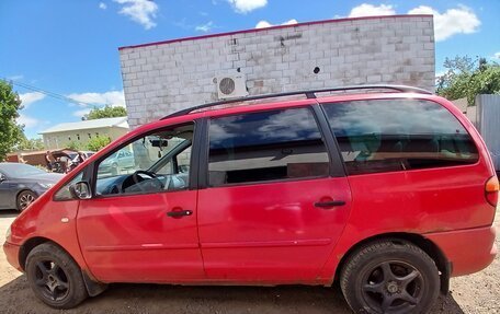 Volkswagen Sharan I рестайлинг, 1998 год, 250 000 рублей, 4 фотография