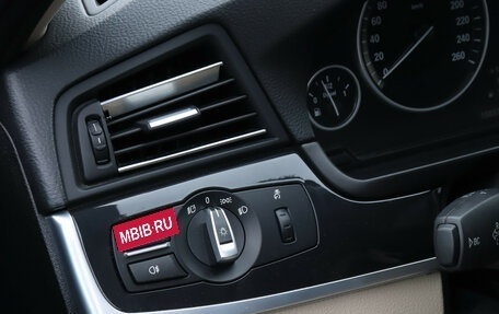BMW 5 серия, 2013 год, 2 100 000 рублей, 17 фотография