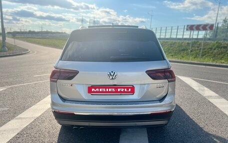 Volkswagen Tiguan II, 2016 год, 2 450 000 рублей, 6 фотография