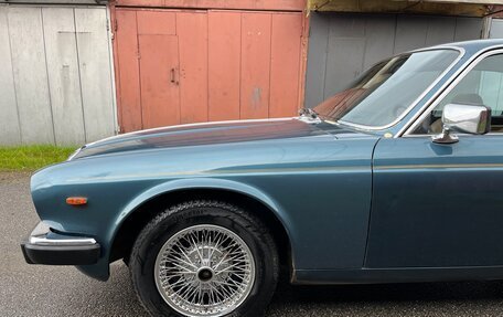 Jaguar XJ III (X350), 1979 год, 2 000 000 рублей, 4 фотография