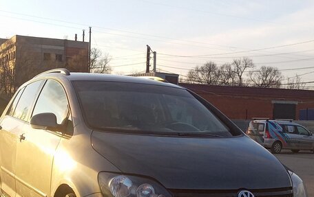 Volkswagen Golf Plus II, 2013 год, 640 000 рублей, 3 фотография