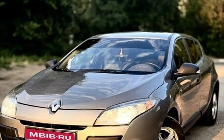 Renault Megane III, 2012 год, 600 000 рублей, 1 фотография