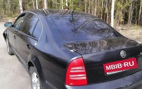 Skoda Superb III рестайлинг, 2002 год, 320 000 рублей, 3 фотография