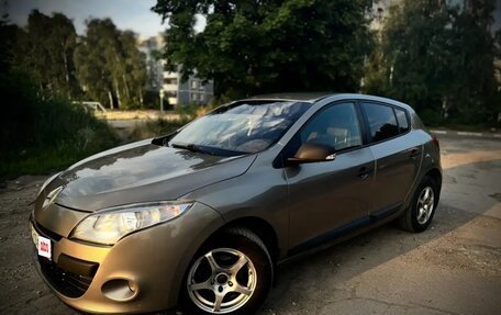 Renault Megane III, 2012 год, 600 000 рублей, 3 фотография
